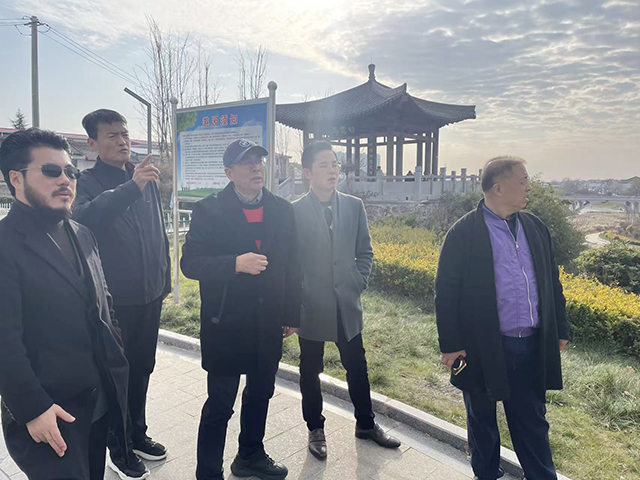 1204-01.jpg 1204-01.jpg